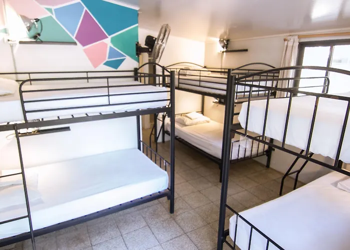 Slumber Party Tamarindo