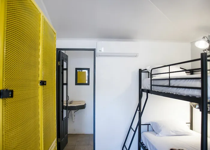 Slumber Party Tamarindo